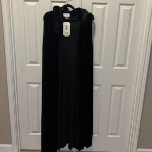 Vintage Tom Barra Black Cloak/Cape